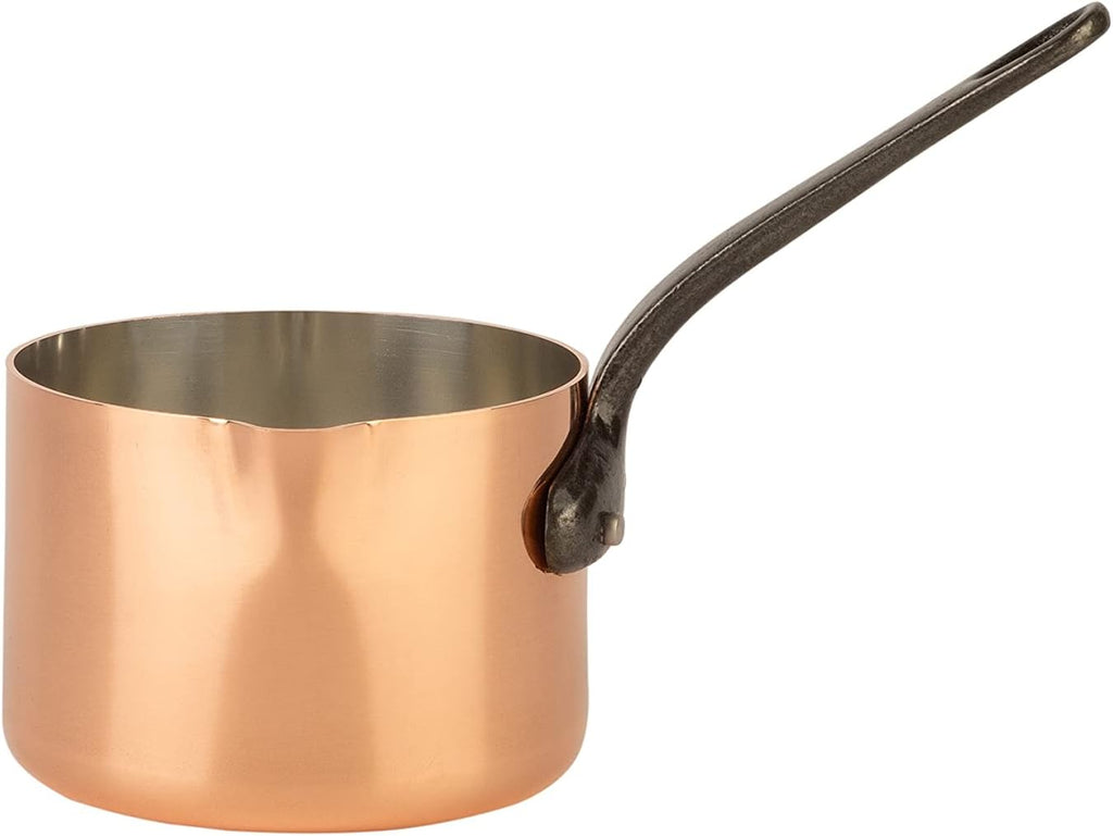 | tinned copper saucepan with pouring spout and cast iron handle, Ø 4.3 in, 0.7 qt | traditional solid copper saucier casserole from France