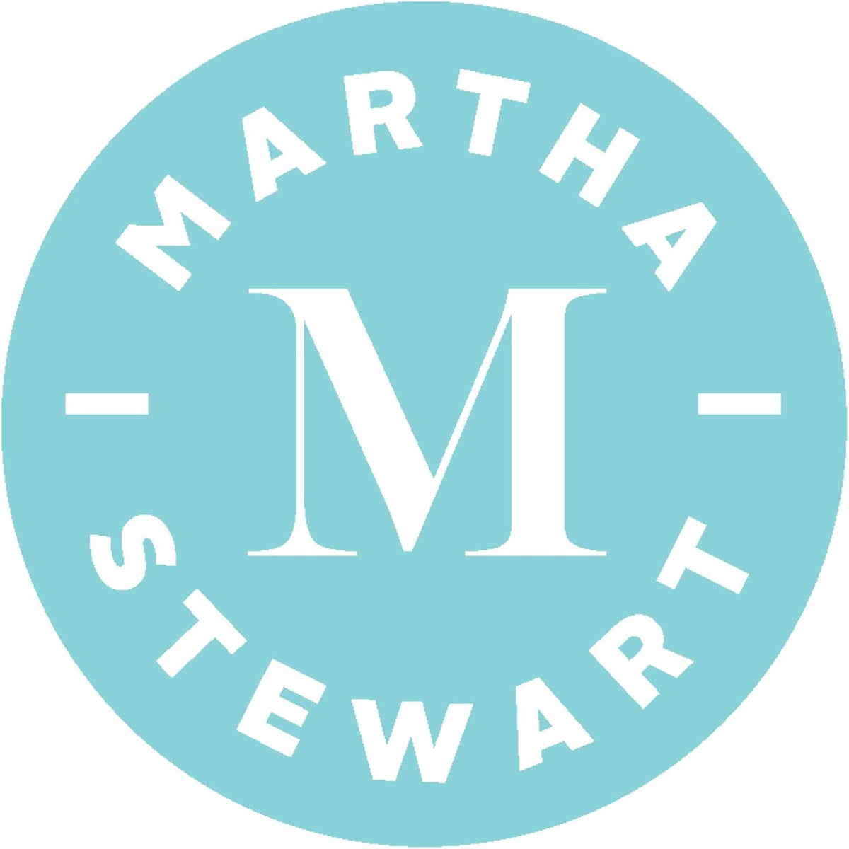 Martha Stewart - King Comforter Set, Crisp & Smooth Bedding with a Cotton Percale Lightweight Feel, Reversible 3 Piece Bed Set with Matching Pillowcases (Simple Scallop Pink)