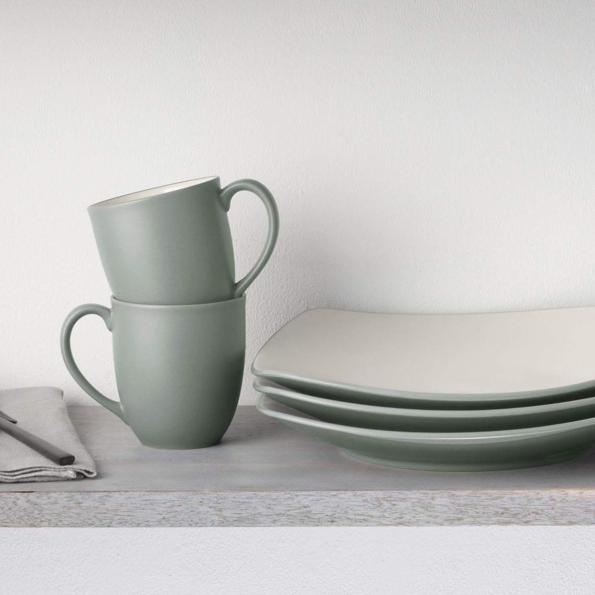 Noritake Colorwave Green 16-Piece Square Set, Service for 4 in Green