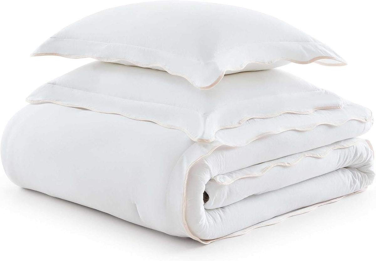 Martha Stewart - Twin Comforter Set, Crisp & Smooth Bedding with a Cotton Percale Lightweight Feel, Reversible 2 Piece Bed Set with Matching Pillowcase (Simple Scallop Pink)