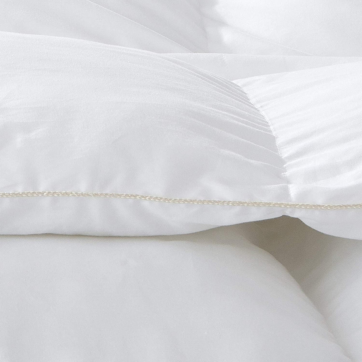 Luxurious All-Season Luxury Siberian Goose Down Comforter Duvet Insert 1200 Thread Count 120 X 98 inches, 100% Egyptian Cotton Down Feather Comforter (Palatial King, White Solid)