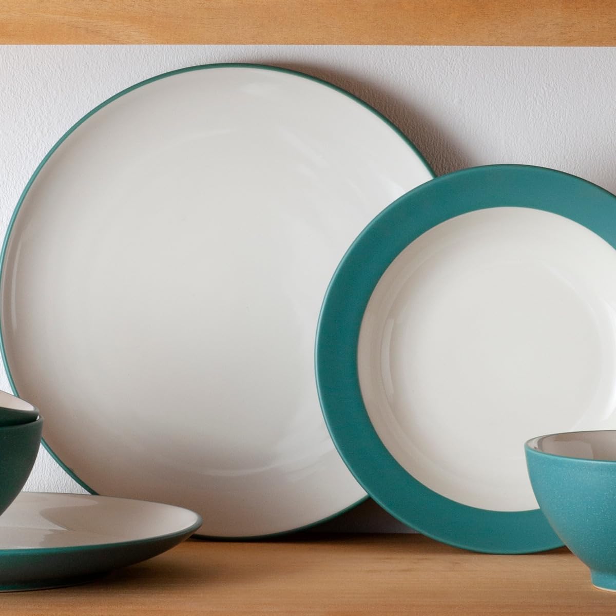 Noritake Colorwave Turquoise 12-Piece Coupe Dinnerware Set, Service for 4