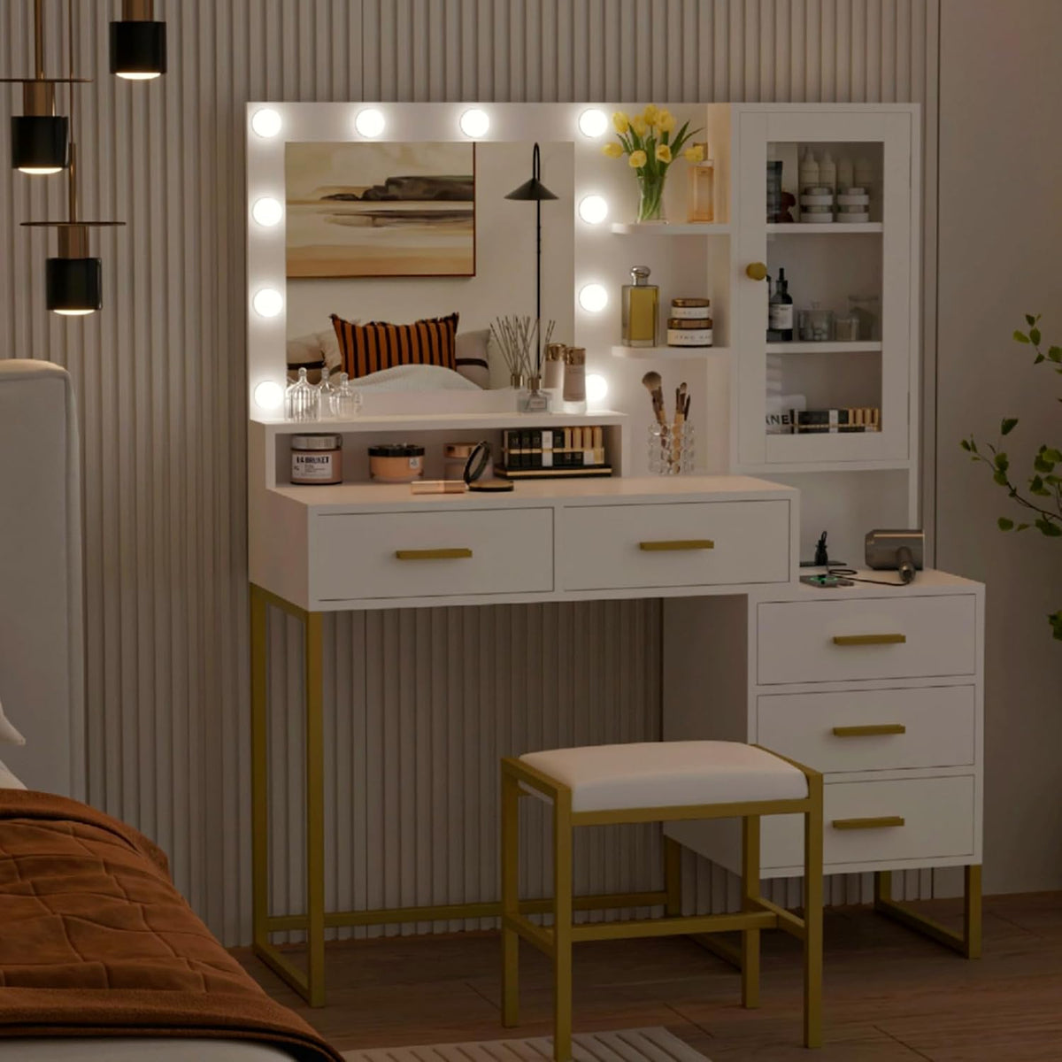 Vanity Desk with Mirror, Makeup Desk Set with 3 Color Lights and Chair, Modern Vanity Table with Drawers and Shevles, Dressing Table with Charging Station for Bedroom, White