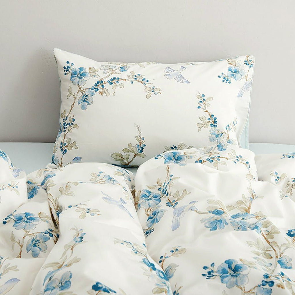 Eikei Garden Chinoiserie Floral Duvet Quilt Cover Asian Porcelain Style Tree Blossom and Birds Blue and White Watercolor Pattern 300tc Cotton Percale 3pc Bedding Set (Blue, Twin)