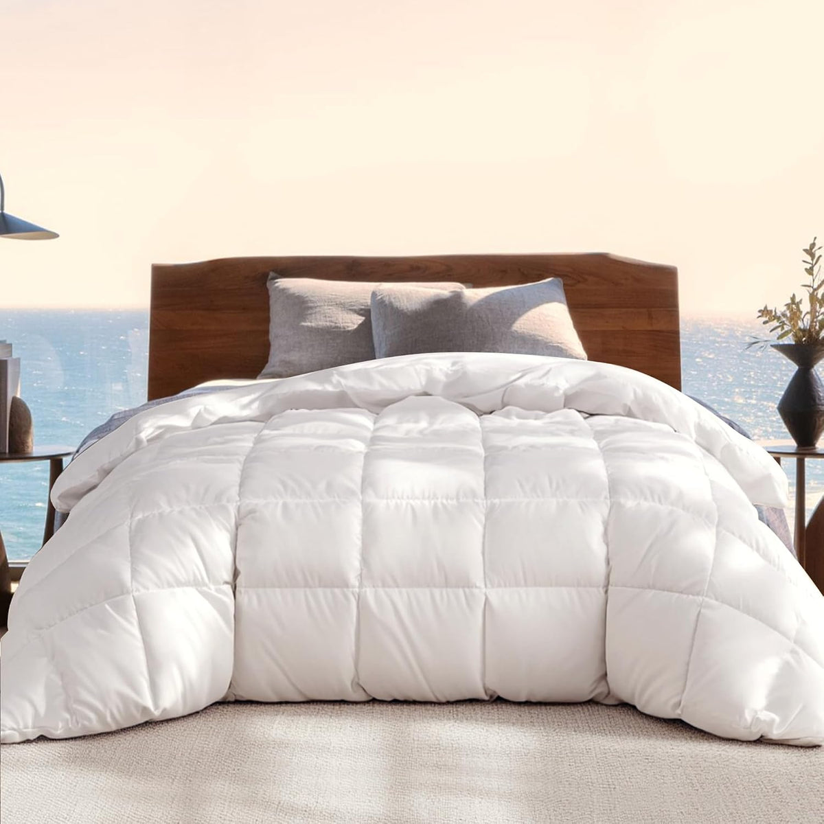 Beautyrest Luxury Hotel Collection Queen Size White Goose Feather Down Fiber Comforter,Ultra-Soft 100% Cotton Breathable Down Comforter Fluffy Duvet Insert, Winter Warm/Queen (90'x90')