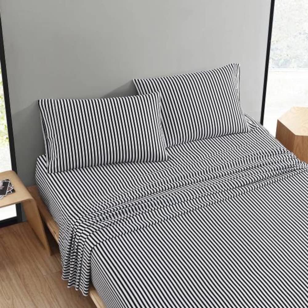 Marimekko - Twin Sheets, Cotton Percale Bedding Set, Crisp & Cool Home Decor (AJO Black, Twin/Twin XL)