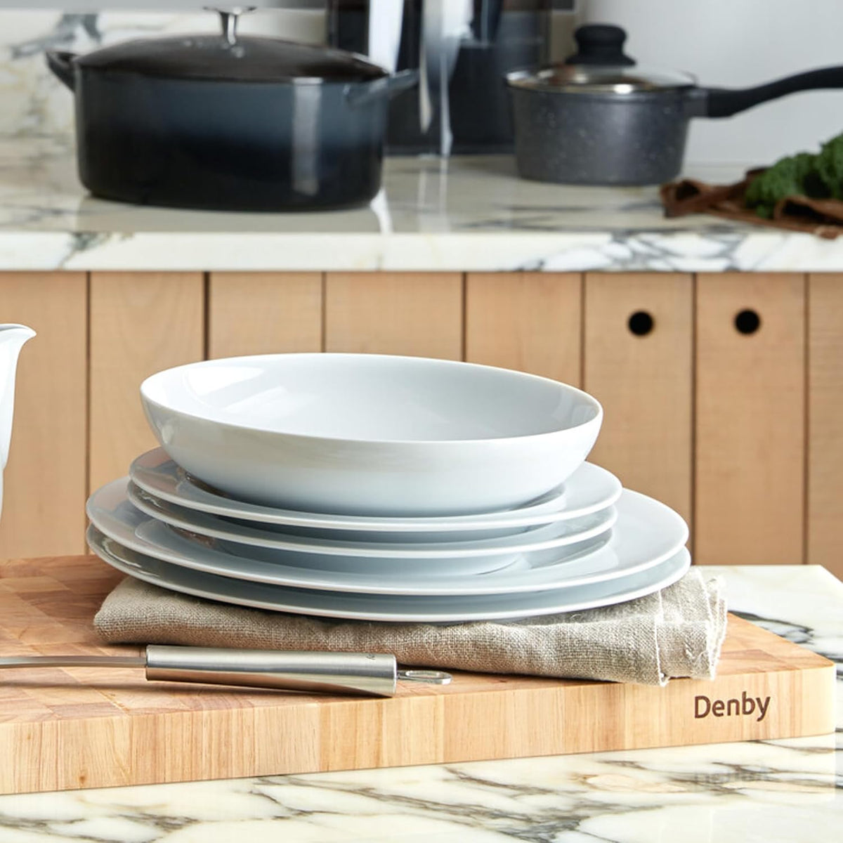 Denby White Porcelain Pasta Bowls Set of 4 - Dishwasher Microwave Safe Crockery 1.18L - Glazed Chip & Crack Resistant Tableware