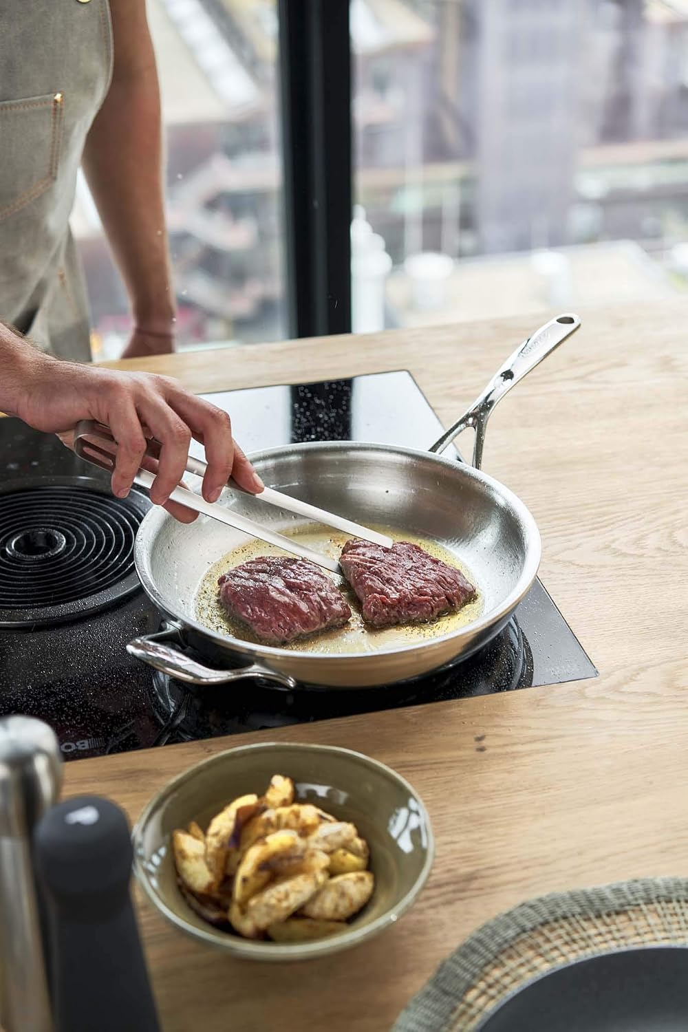 Demeyere Atlantis 7-Ply Stainless Steel Fry Pan with Helper Handle, 11'