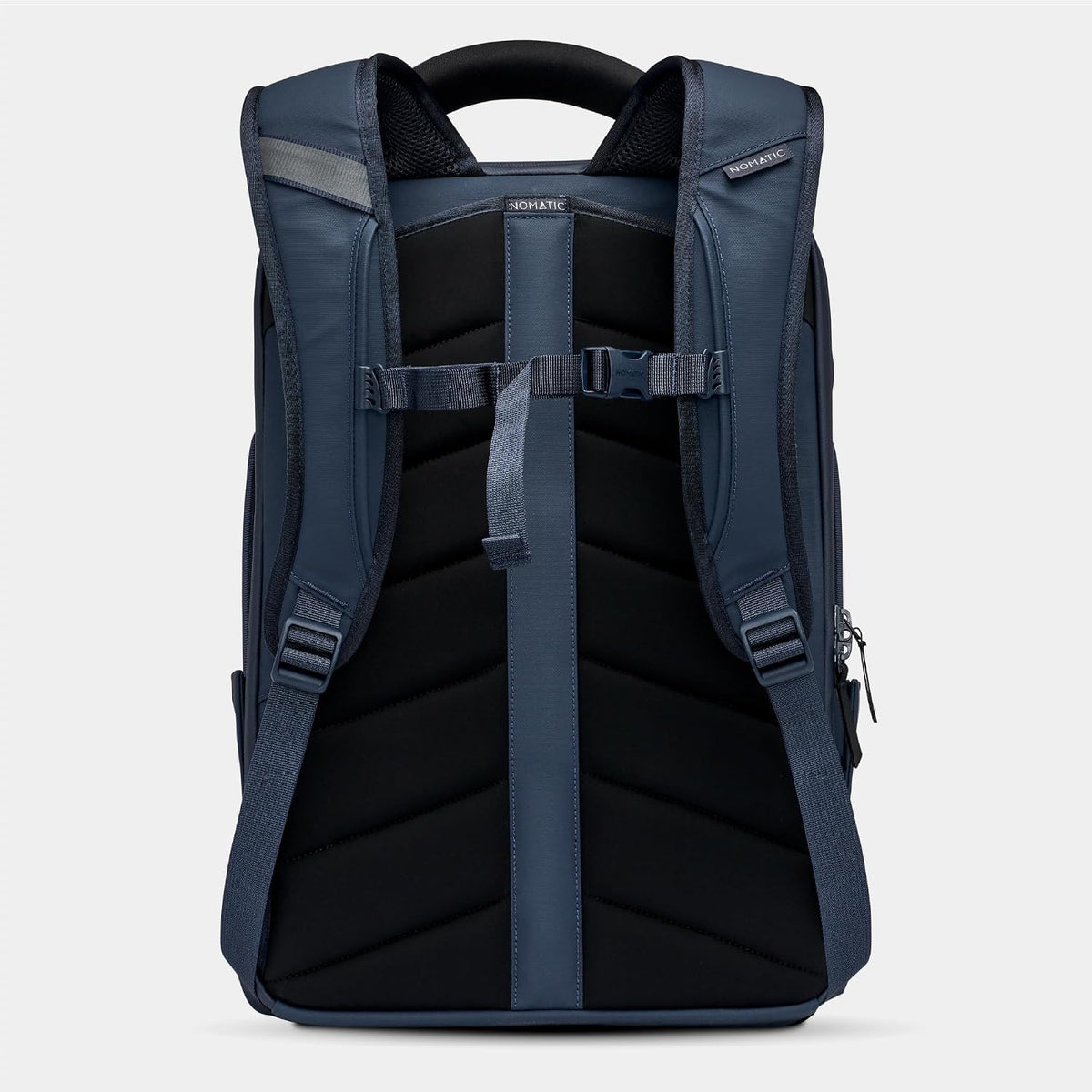 NOMATIC 20L Travel Pack - Mens Travel Backpack - Expandable to 30L - Water Resistant Daypack - TSA-Ready - Lightweight Business Traveling Backpack for Men - 16' Laptop Compartment