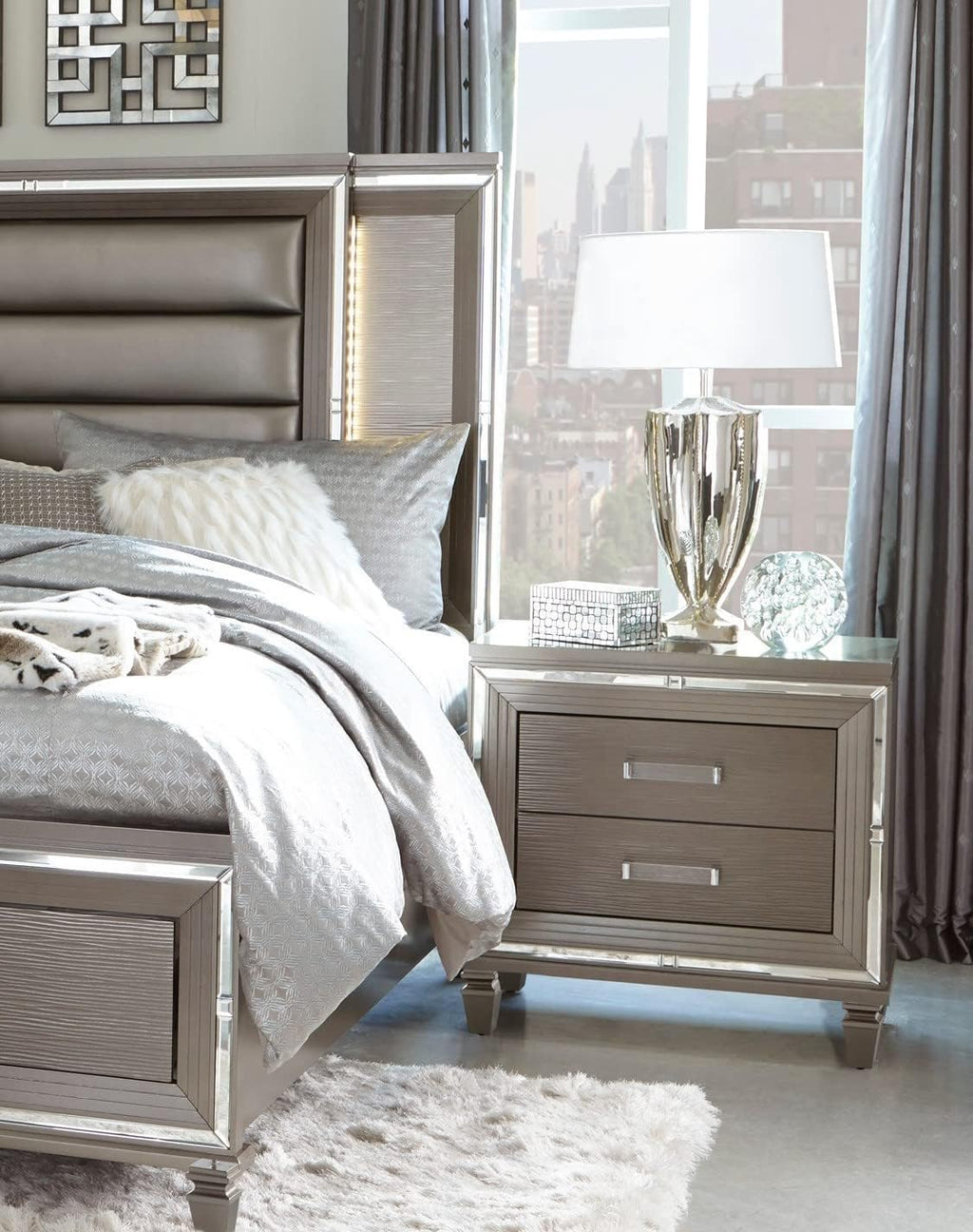Glam Luxury Silver Gray Finish 3-Piece Bedroom Set King Size Platform Stoarge Bed and Two Nightstands Tufted LED Headboard Furniture