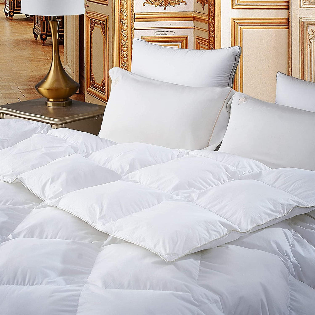 Luxurious All-Season Luxury Siberian Goose Down Comforter Duvet Insert 1200 Thread Count 120 X 98 inches, 100% Egyptian Cotton Down Feather Comforter (Palatial King, White Solid)