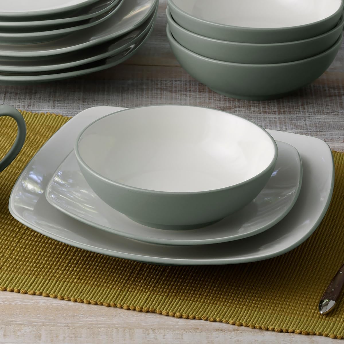 Noritake Colorwave Green 16-Piece Square Set, Service for 4 in Green