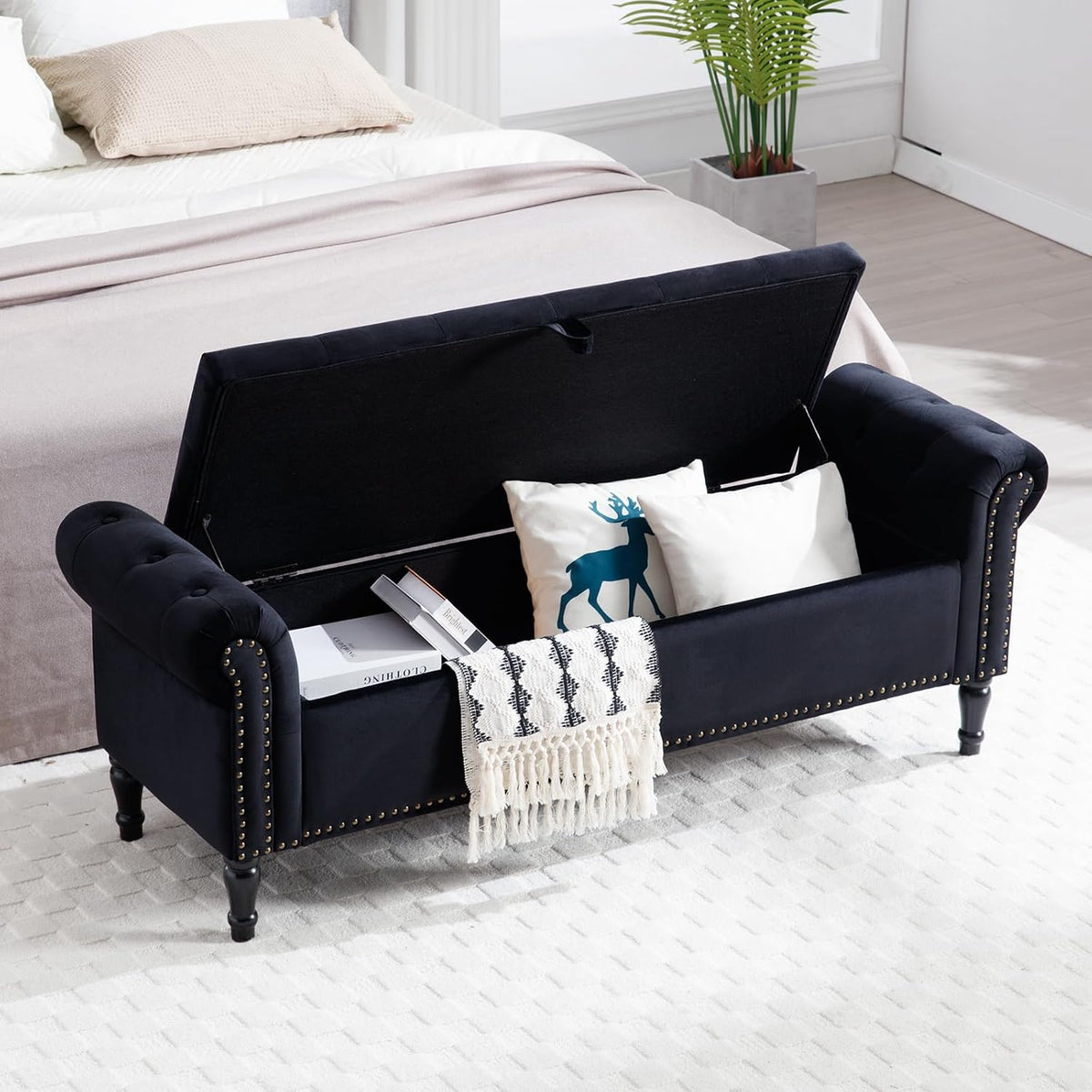 67'' Storage Bench for Bedroom End of Bed, Storage Bench for King Size Bed, Upholstered Tufted Storage Ottoman Benches with Arms for Living Room Entryway,Velvet Black