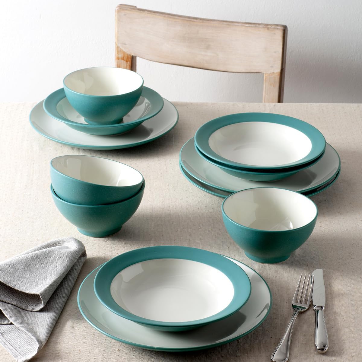 Noritake Colorwave Turquoise 12-Piece Coupe Dinnerware Set, Service for 4