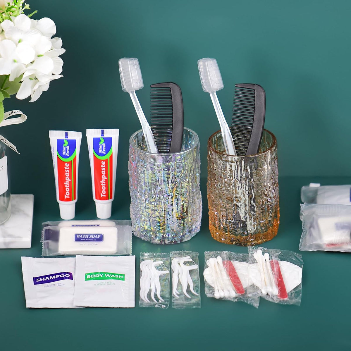 100 Sets Personal Hygiene Kit Bulk, Disposable Toothbrushes with Toothpaste Floss Comb Soap Cover Shampoo Body Wash and Vanity Kit, Toiletry Kits Homeless Supplies Bulk for Women,Men,Travel,Homeless