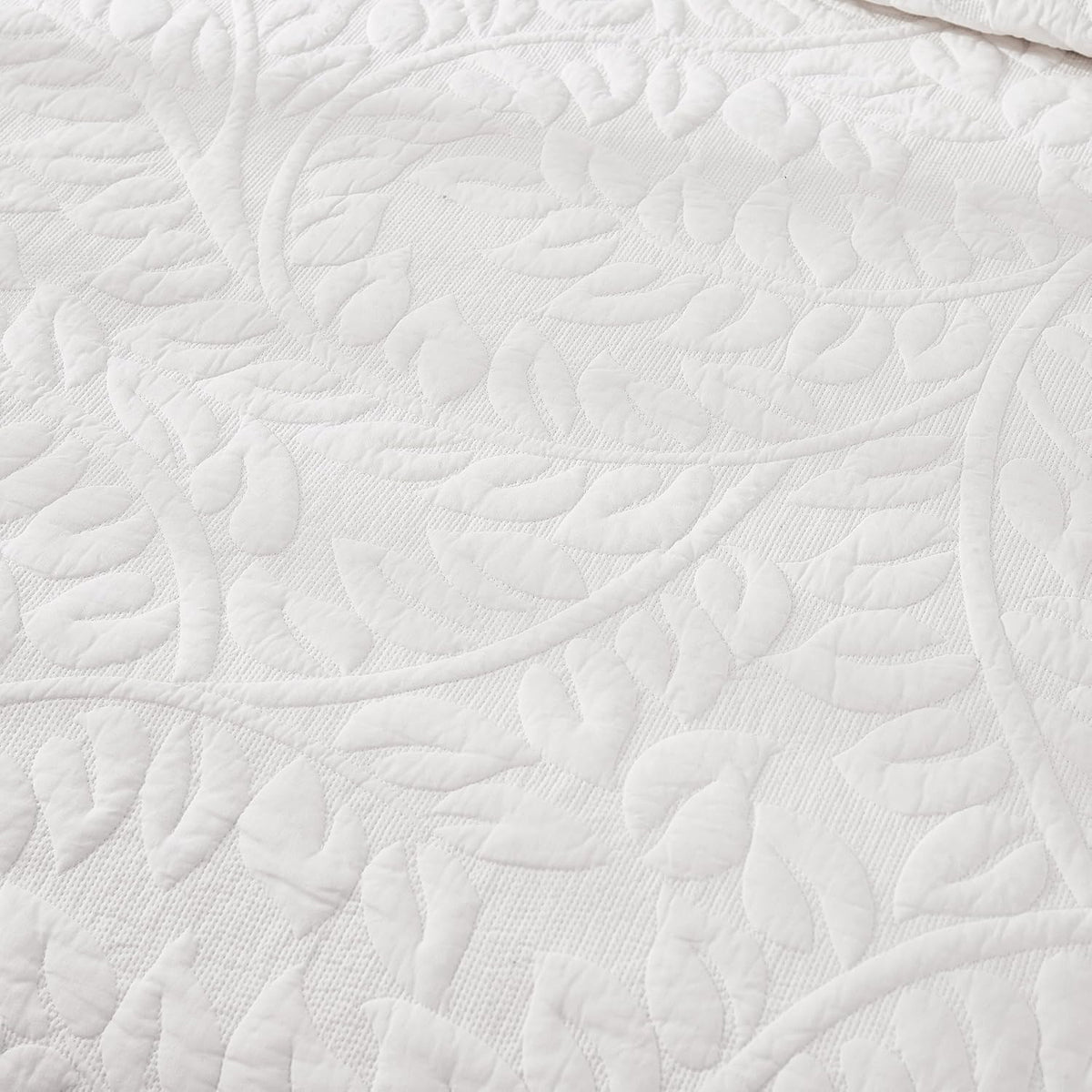MarCielo 3-Piece 100% Cotton Oversized Bedspread Lightweight Quilt Coverlet Embroidery Farmhouse Bedding Set T0 (Bright White, Oversized King (118'x106'))