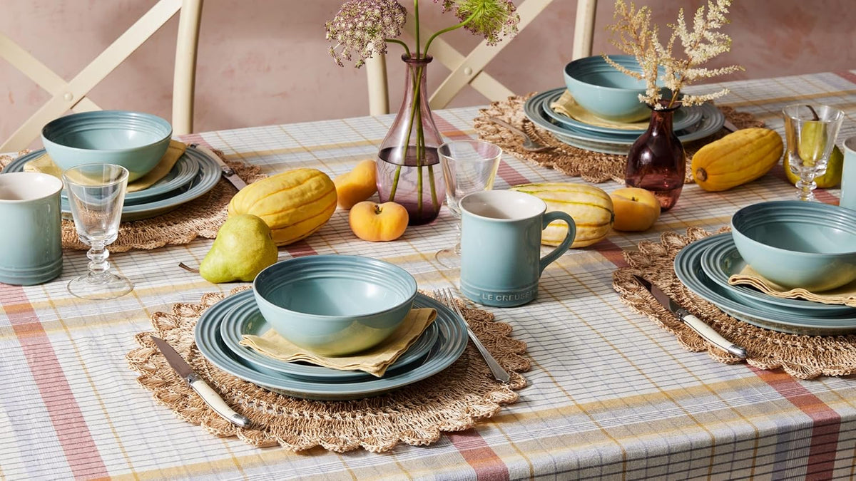 Le Creuset Stoneware Dinnerware Set, 16 pc., White