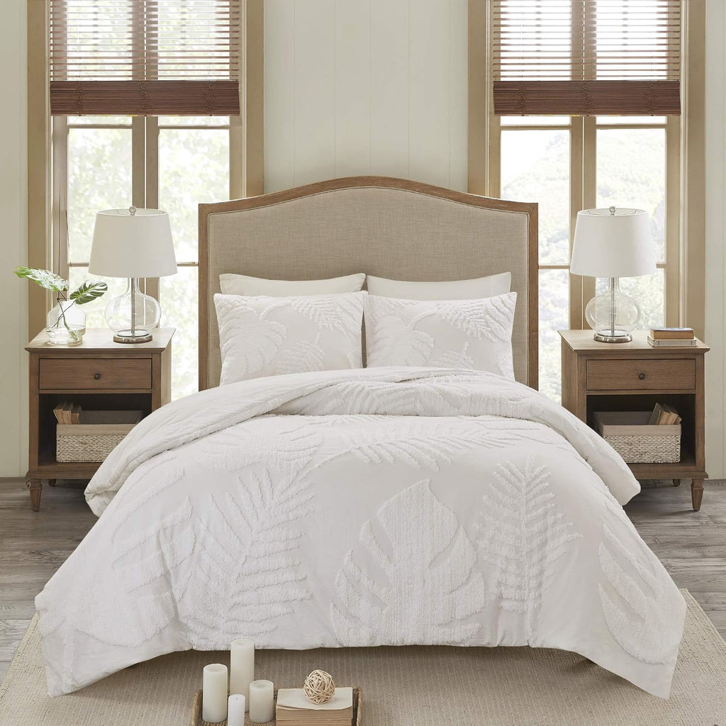 Madison Park Tufted Chenille Cotton Comforter All Season Bedding Set, Matching Shams, Full/Queen(90'x90'), Bahari, Coastal Palm Leaf Off White (MP10-6221)