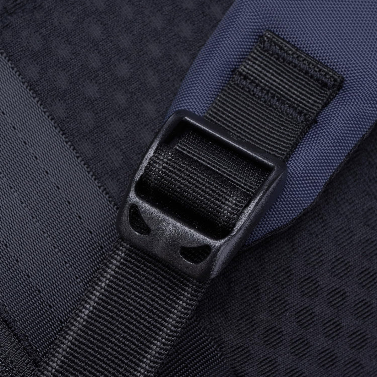 Pacsafe V 16L All-around backpack