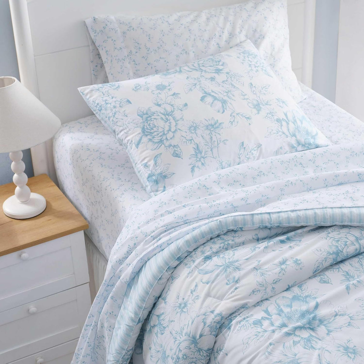 Laura Ashley - Twin Comforter Set, Soft & Reversible Floral Bedding with Bonus Bed Sheets & Pillowcases, 5 Piece Bed Set for Year Round Comfort (Delphine Saras/Sprig Blue)