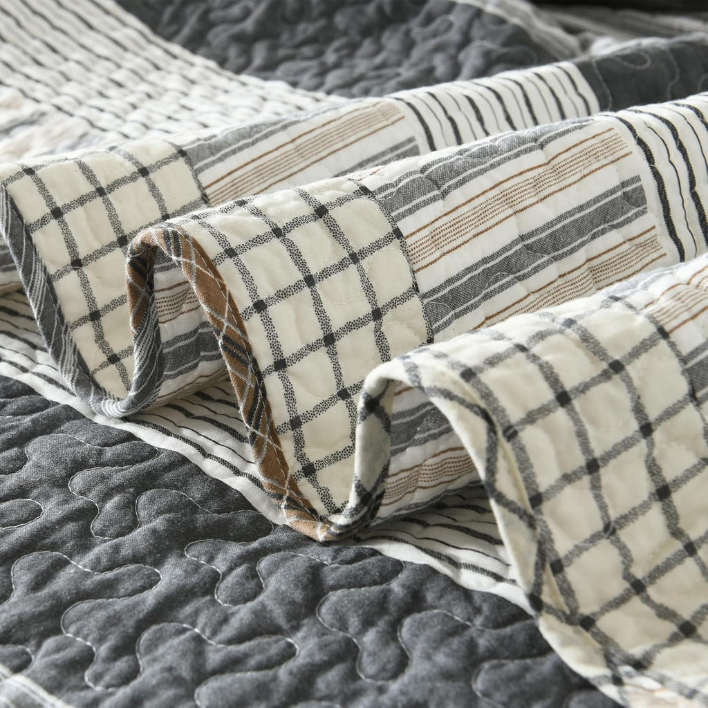 Finlonte 100% Cotton King Size Quilt Set, Patchwork Striped King Quilt Bedding Set Farmhouse Bedspread, Lightweight Quilted Comforter Reversible Bed Spread for All Season, White/Brown/Grey, 3 Pieces