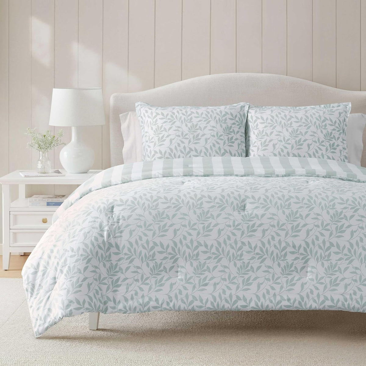Martha Stewart - Queen Comforter Set, 100% Naturally Soft & Breathable Cotton Bedding, Lightweight for Year Round Comfort, 3 Piece Bed Set with Matching Pillowcases (Copper Vines Blue)