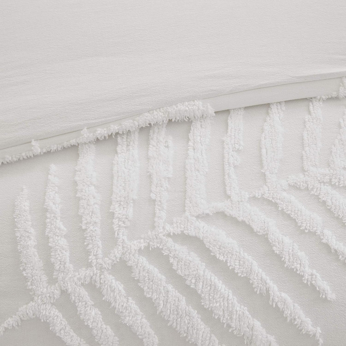 Madison Park Tufted Chenille Cotton Comforter All Season Bedding Set, Matching Shams, Full/Queen(90'x90'), Bahari, Coastal Palm Leaf Off White (MP10-6221)