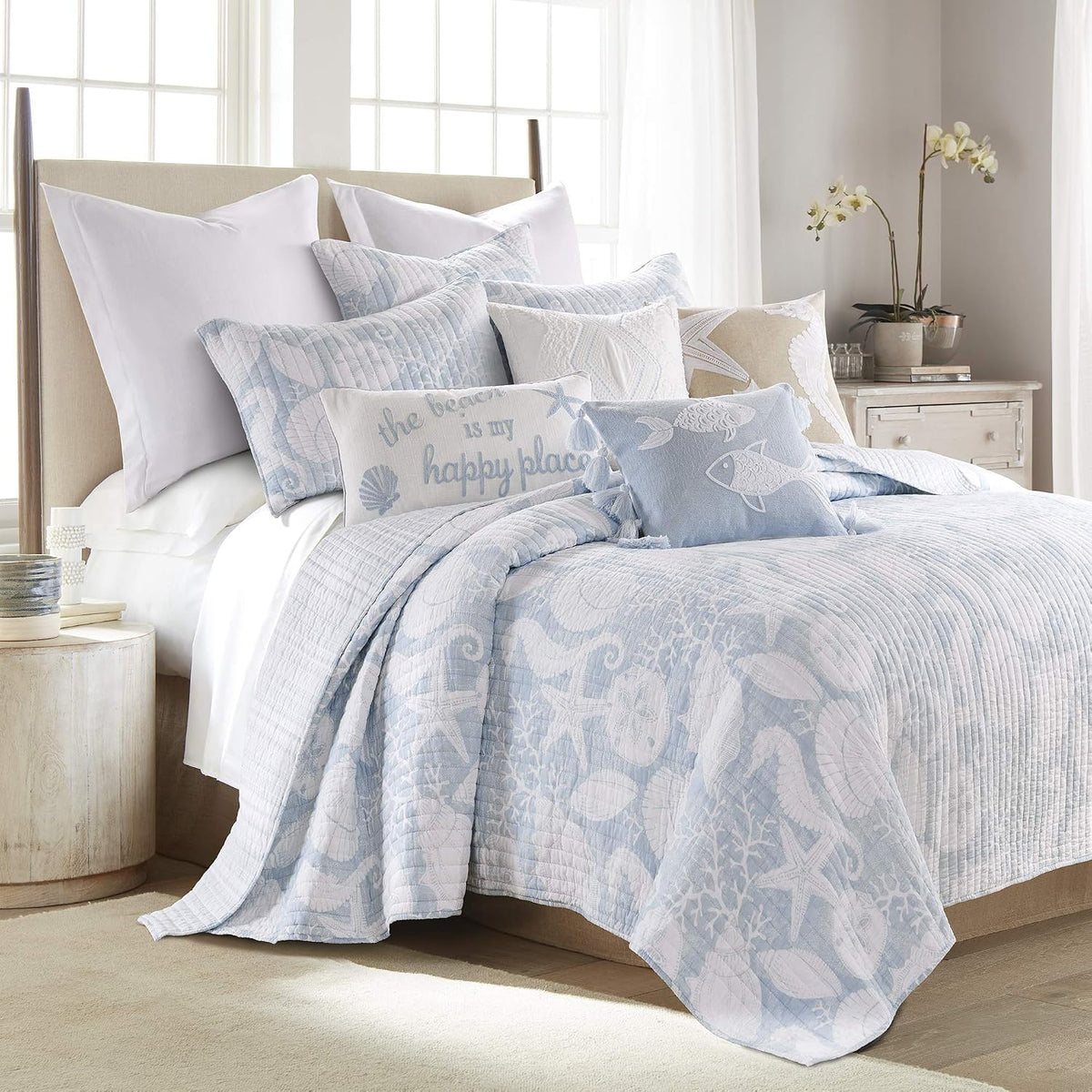 Levtex Home - Stillwater Quilt Set - Full/Queen Quilt and Two Standard Shams - Coastal - Blue and White - Quilt (88x92in.) and Shams (20x26in.) - Reversible - Cotton