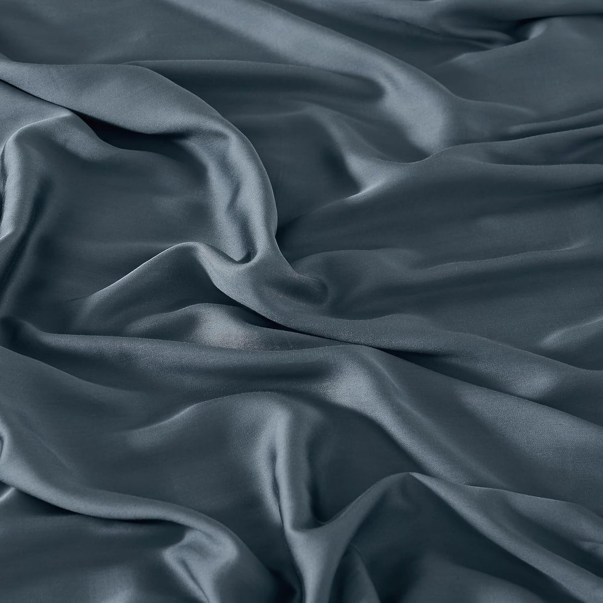 Brooklyn Loom 300 Thread Count 100% Rayon from Bamboo Blue 4 Piece Queen Sheet Set