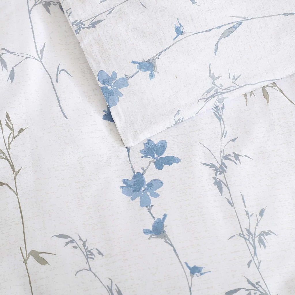 Calvin Klein - King Comforter Set, Cotton Floral Bedding with a Naturally Soft Feel, 3 Piece Bed Set with Matching Pillowcases (Wildflower Beige)