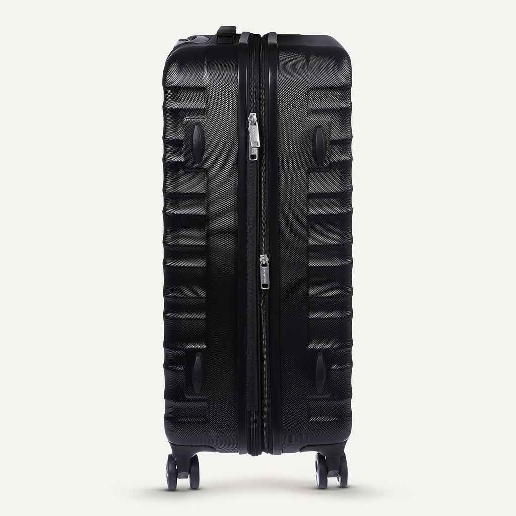 Amazon Basics 2-Piece Hardside Luggage Set (21' Carry-on, 30'), Expandable Suitcases with Spinner Wheels, Scratch-Resistant Surface, Black