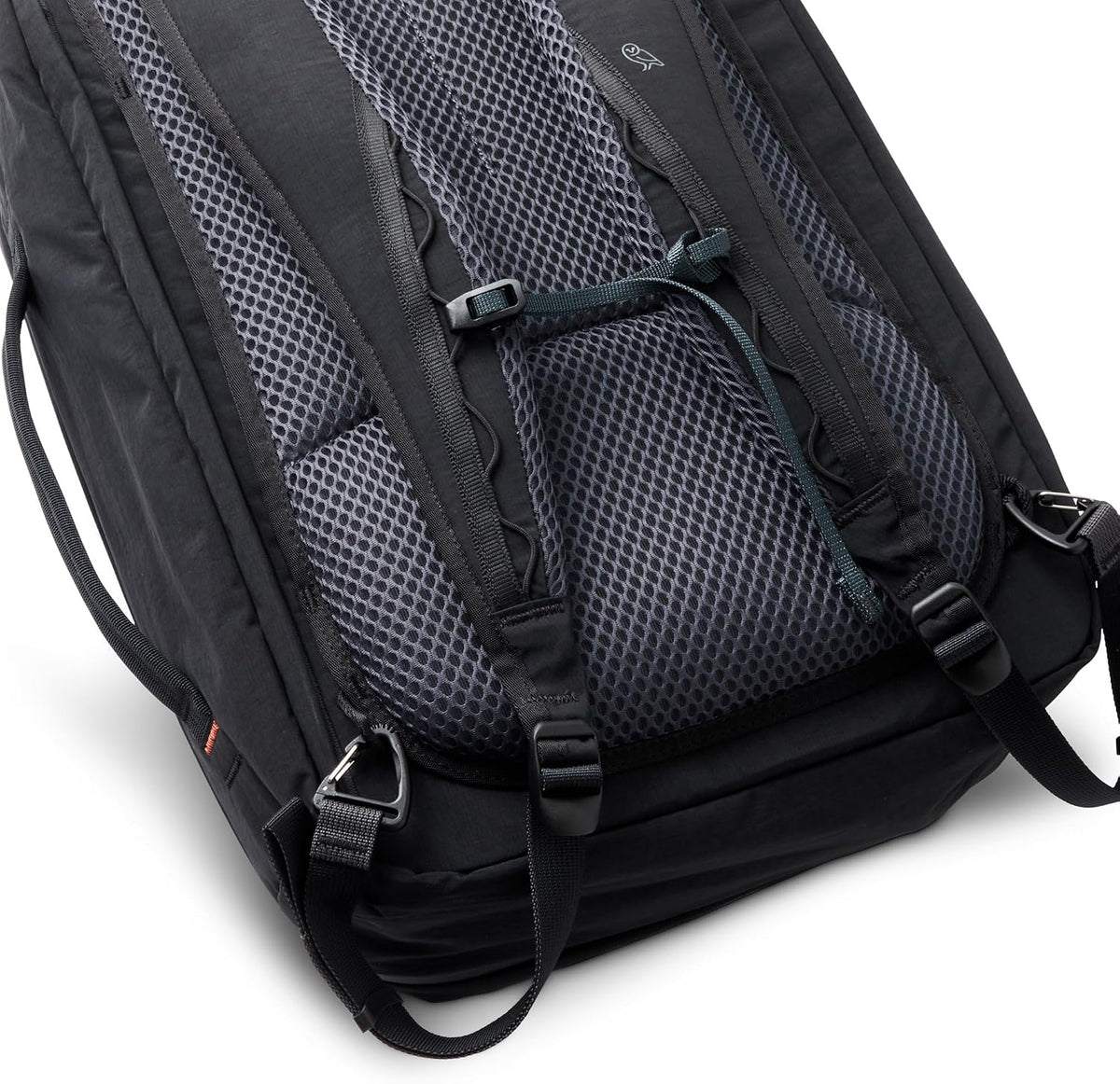 Bellroy Lite Travel Pack 30L (carry-on backpack, travel backpack for international travelers, with laptop pocket, interior packing cells and tuck-away shoulder straps) - Black