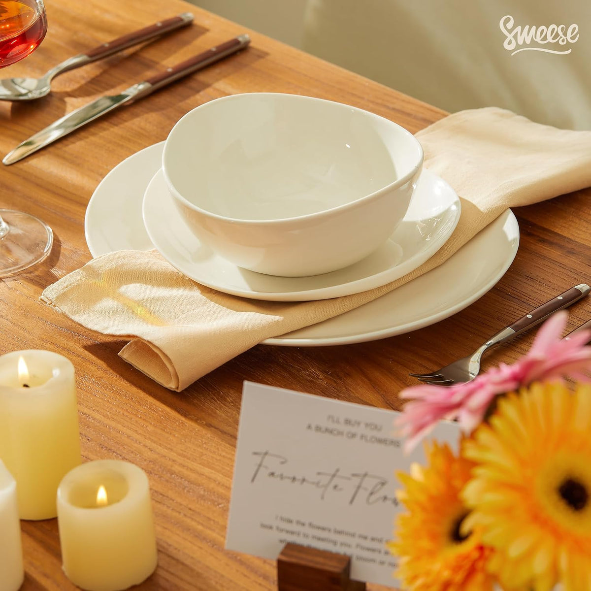 Sweese 18-Piece Dinnerware Sets for 6, Porcelain Plates and Bowls Set, Scratch Resistant Dishes, Microwave and Oven Safe Dishware, Snow White