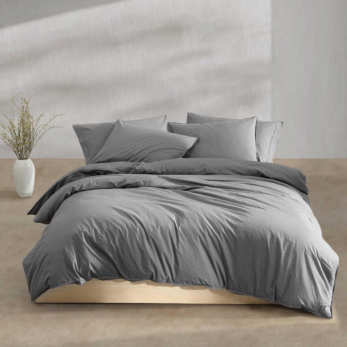 Calvin Klein - Queen Comforter Set, Modern Cotton Washed Percale Bedding with Matching Shams, Oeko-Tex Certified (Washed Percale Graphite, Queen)