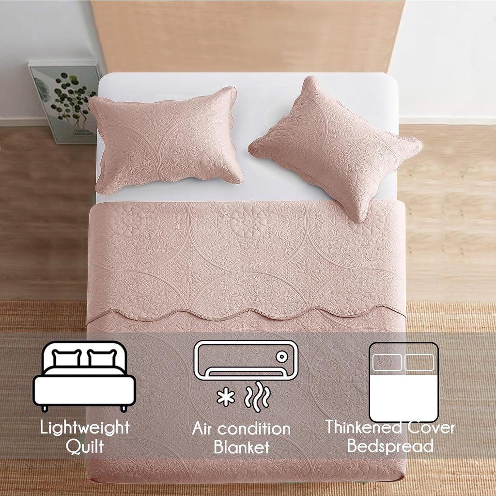 MOONLIGHT20015 10 Pack Twin Quilt Bedding Set (68' x 86') - Bulk Wholesale for Hotels, Guest Bedroom & Airbnbs - Lightweight Microfiber Reversible Floral Embossed Quilts Bedspreads (Baby Pink)