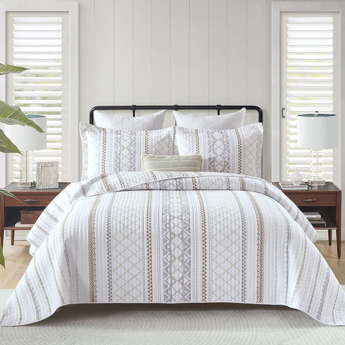 Quilt King Size, 100% Cotton King Quilt Bedding Set, Reversible Boho Striped King Bedspreads Lightweight Comforter Bed Spread King Size for All Season, 3 Pieces, White/Brown/Grey