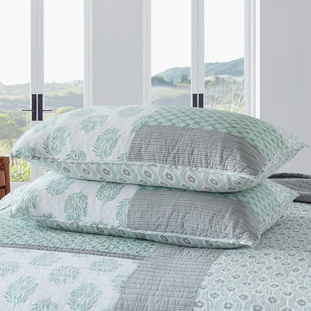 Finlonte Quilts Queen Size, 100% Cotton Queen Comforter Set, Green Grey Farmhouse Quilted Bedspread, Patchwork Lightweight Reversible Quilt Bedding Set for Queen Bed, 3-Pieces