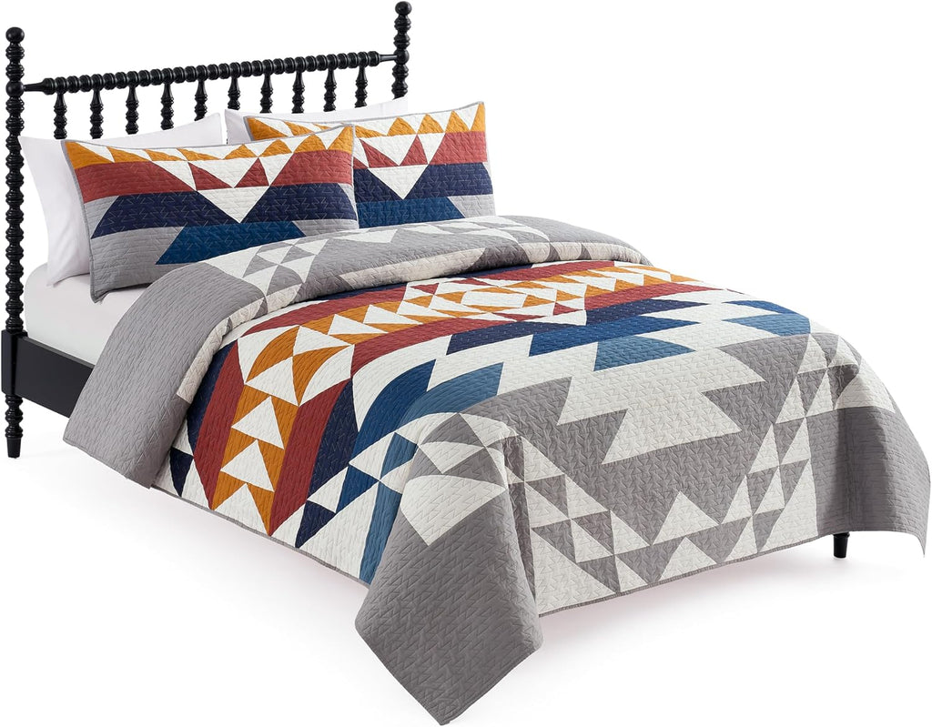 PENDLETON Explorer King Quilt Bedding Set with 2 Shams Premium Cotton Bedding, Lightweight Quilted Bedspreads, Coverlet for Bed, Aztec & Western Quilt, Machine Washable, King, Blue Grey Multi