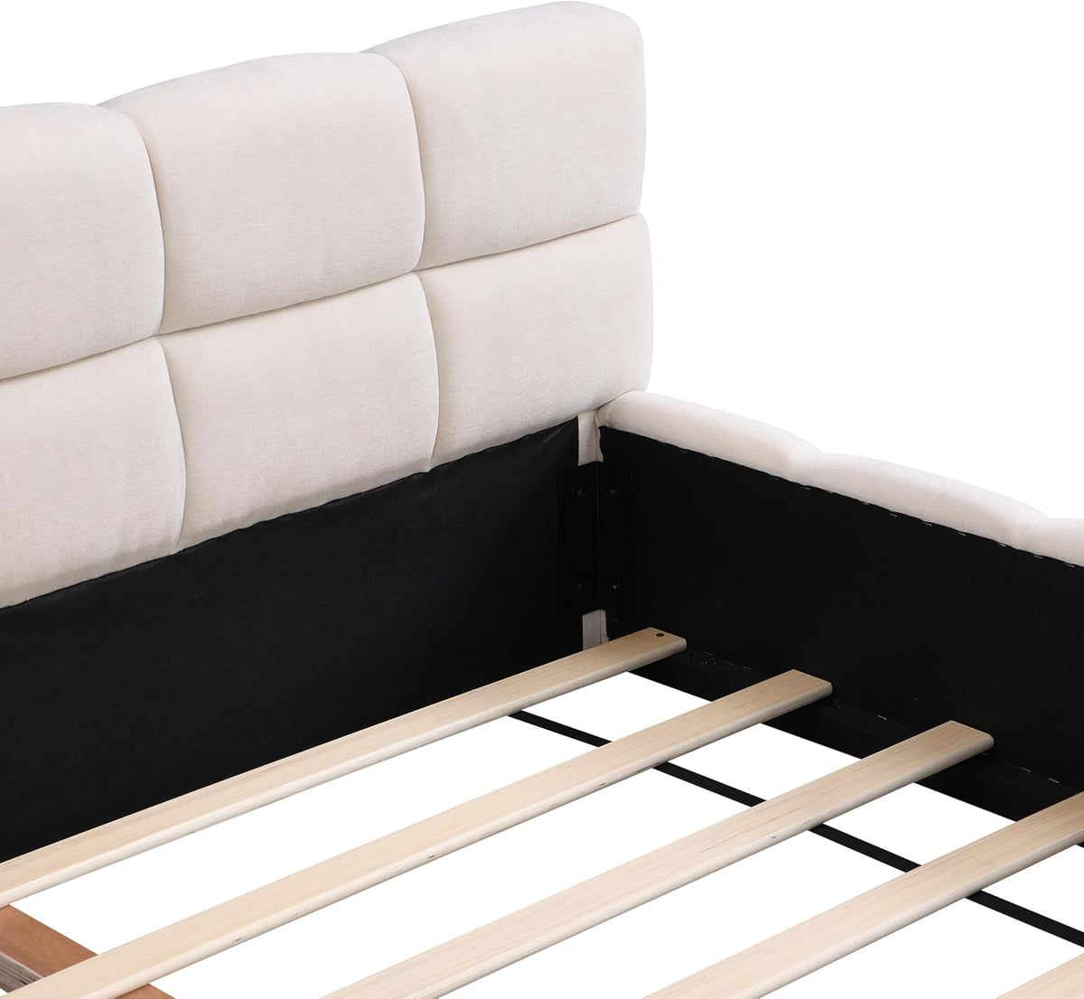 JIJIWANG Elegant Queen Size Upholstered Platform Bed，Boucle Ground Platform Bed with Checkerboard Design Thick Headboard and Footboard, Block Style, Beige