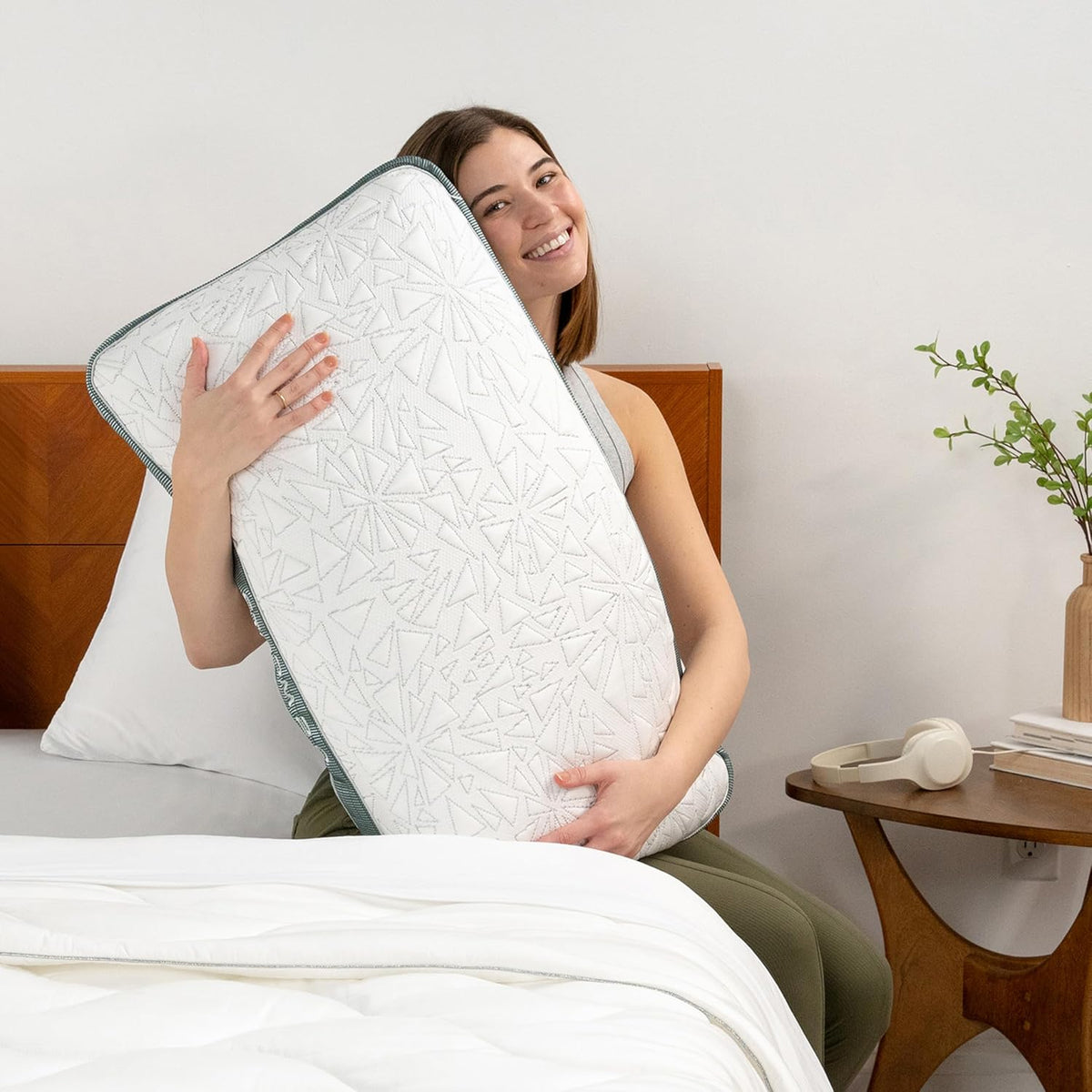 Bedgear Storm Performance Pillow, 3.0 Cooling Pillow for Side Sleepers, Medium Firm Support, Ver-Tex Cooling Cover, Air-X Mesh, Washable