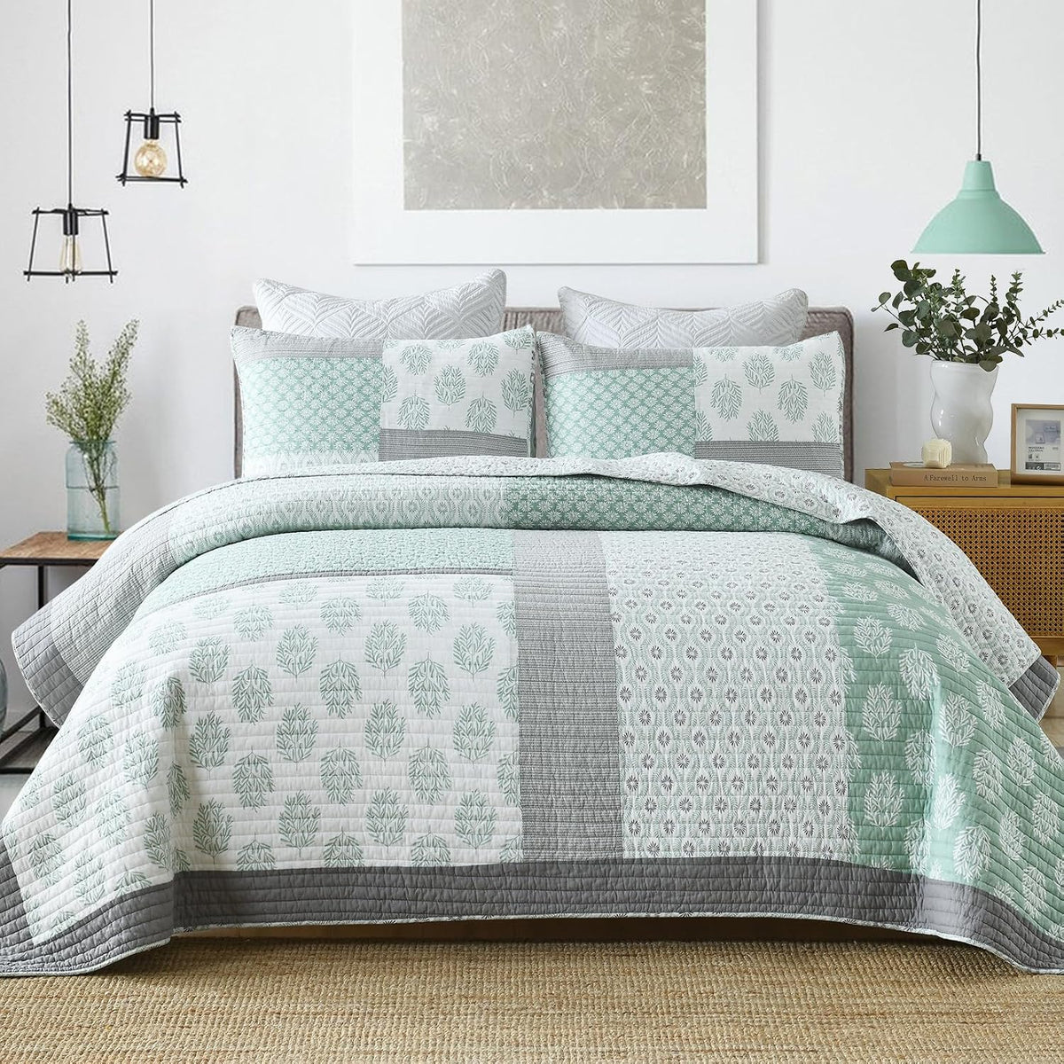 Finlonte Quilts Queen Size, 100% Cotton Queen Comforter Set, Green Grey Farmhouse Quilted Bedspread, Patchwork Lightweight Reversible Quilt Bedding Set for Queen Bed, 3-Pieces