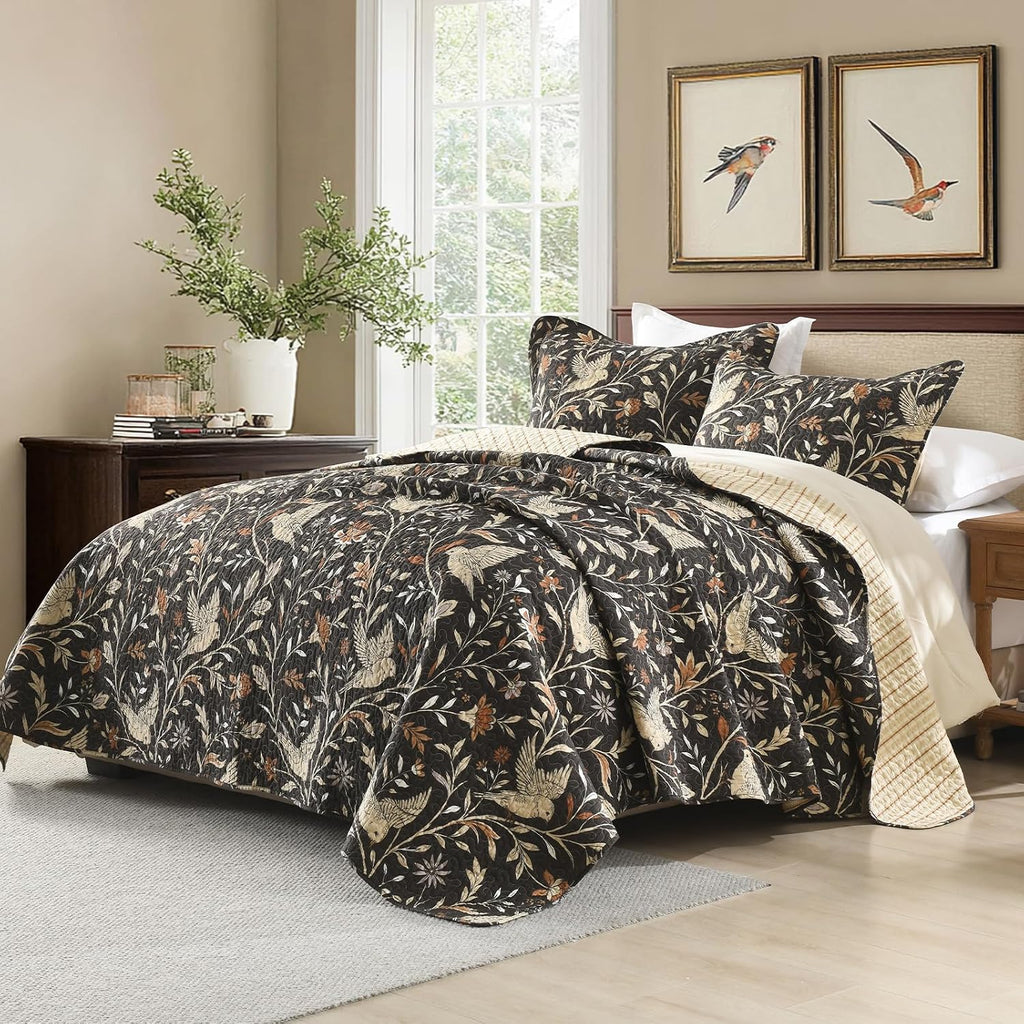 Uniclinens Botanical Quilts Queen Size, 100% Cotton Quilt Bedding Set Vintage Bird Pattern Queen Bedspread, Chic Lightweight Quilted Comforter Coverlet Set, 3 Pieces, All Season, Chocolate Brown/Beige
