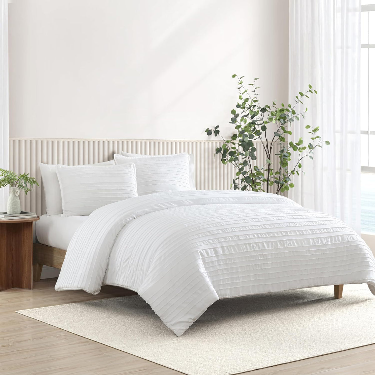 UGG Textured King Comforter Set - 3 Piece Striped Reversible Queen Bedding Set with Pillow Shams, Stylish Soft & Luxurious White Bed Set for Home & Bedroom (King)
