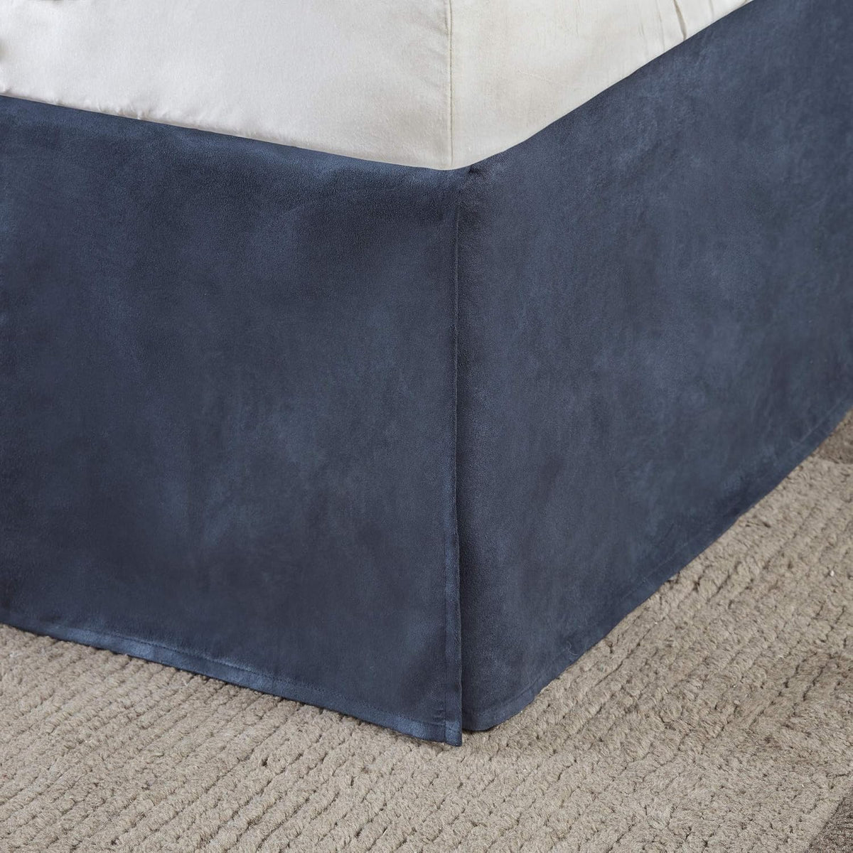 Madison Park Boone Cozy Comforter Set, Faux Suede, Deluxe Hotel Styling All Season Down Alternative Bedding Matching Shams, Decorative Pillow, King (104 in x 92 in), Rustic Dark Navy 7 Piece