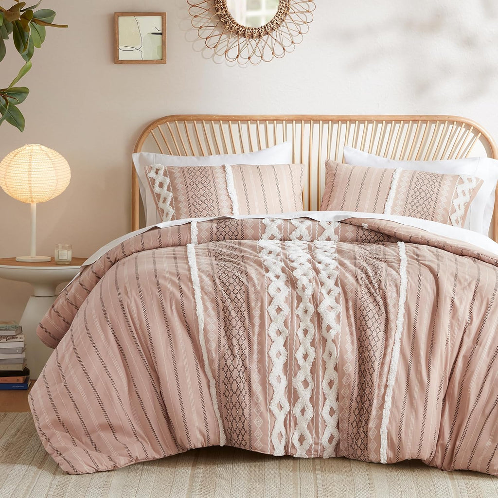 INK+IVY Comforter for Queen Size Bed, Chenille Tufted, Breathable Cotton Comforter Set Queen, All Season Modern Boho Comforter with Farmhouse Bedding Flare, 2 Matching Shams, Queen Blush 3 Piece
