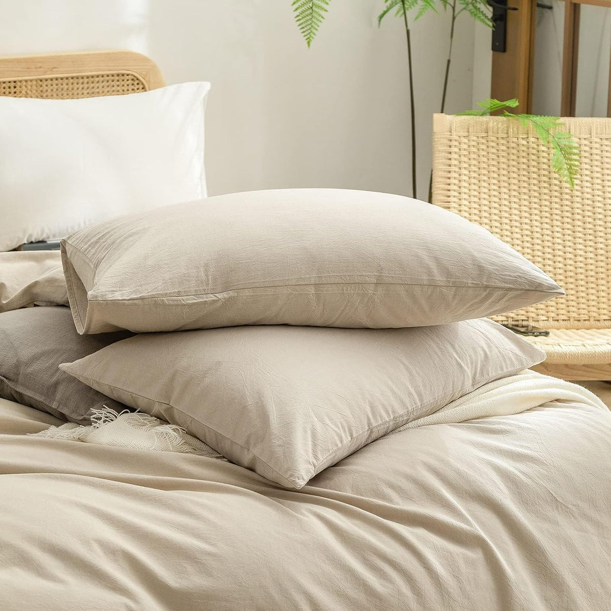 BESTOUCH Duvet Cover Set 100% Washed Cotton Linen Feel Super Soft Comfortable Chic Lightweight 3 PCs Home Bedding Set Solid Almond Milk Grey Alaska King
