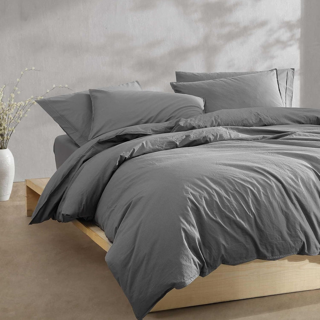 Calvin Klein - Queen Comforter Set, Modern Cotton Washed Percale Bedding with Matching Shams, Oeko-Tex Certified (Washed Percale Graphite, Queen)