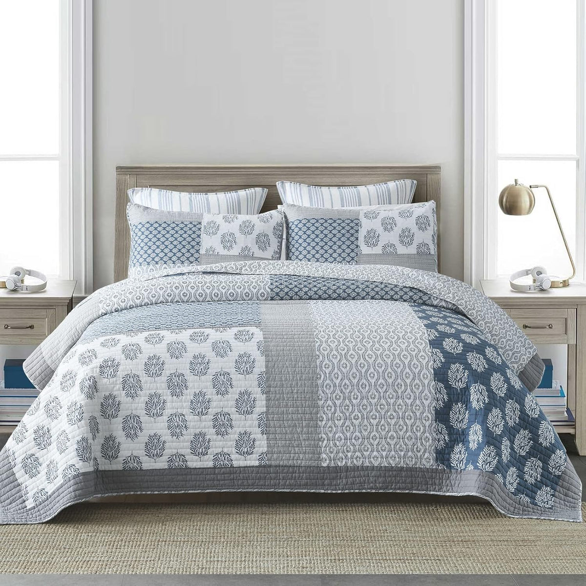 PANGUSHAN Quilt Set Queen Size, 100% Cotton Bedspread Quilt Bedding Set, Patchwork Reversible Floral Quilt for Queen Bed, Blue/Grey/White Bed Spread, Lightweight Comforter for All Season, 3 Pieces