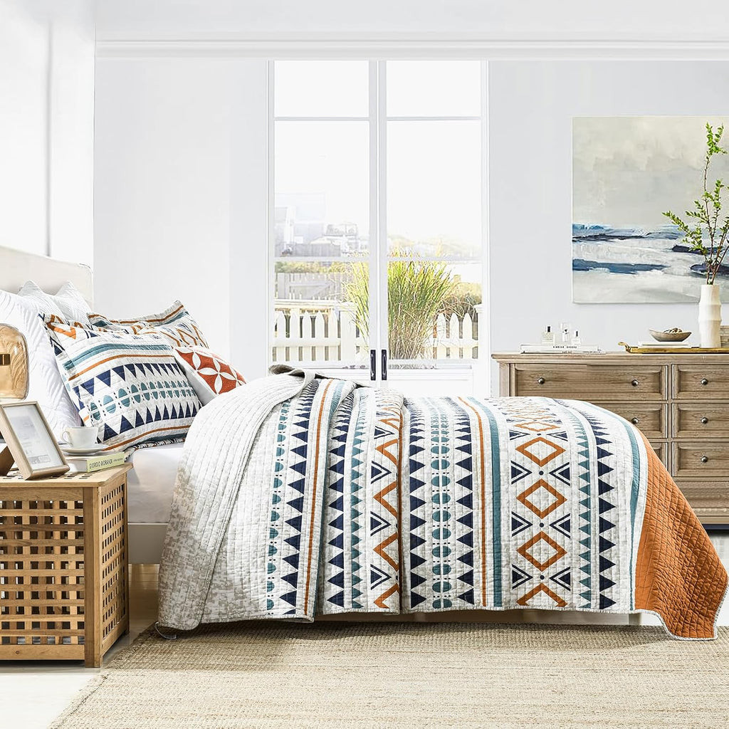 EWlinens Boho King Quilt Set - 100% Cotton Burnt Orange Quilts King Size, Bohemian Blue Lightweight Comforter Bedspread for King Bed, Soft Striped Geometric Quilt Bedding Set for All Season, 3 Pieces