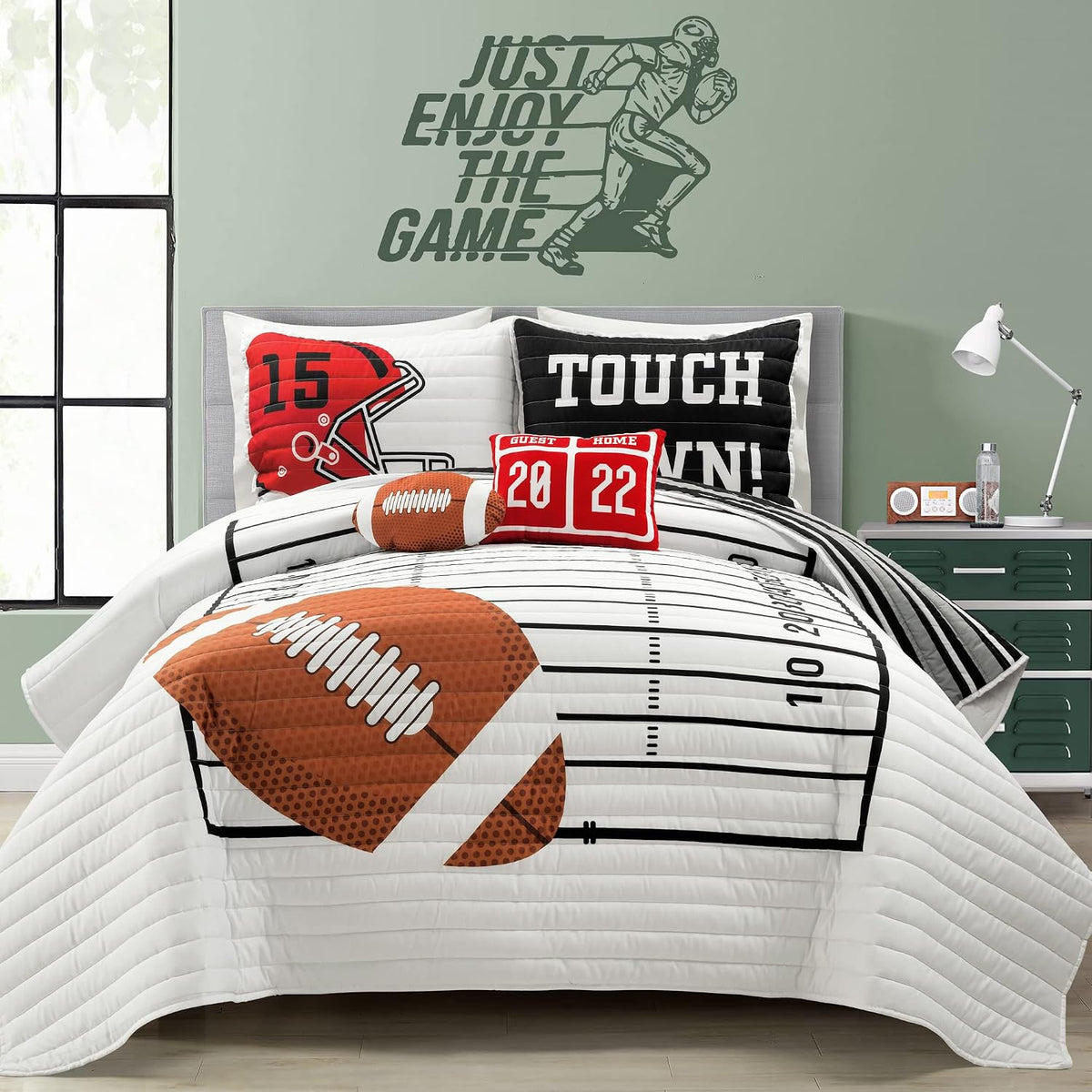 Lush Decor American Football Reversible Quilt Queen Size 5 Piece Set Full/Queen White & Black - Kids Bedding Set Queen Quilt - Football Decor